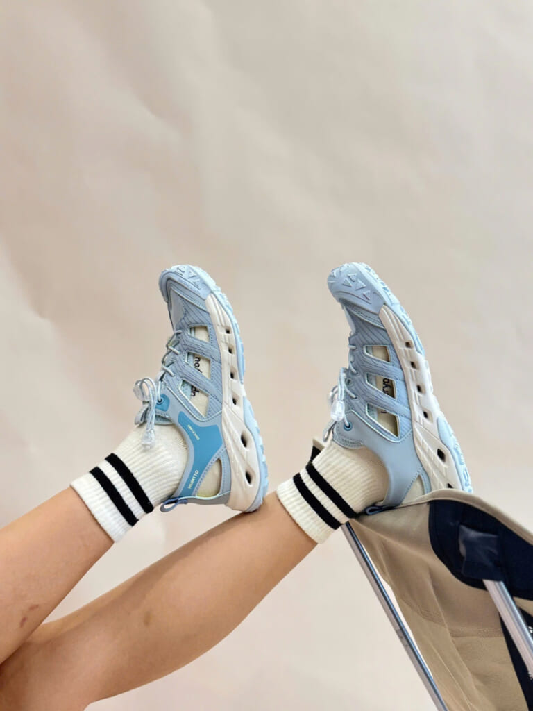 sandal leo núi Hồ Chí Minh