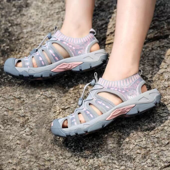 Sandal đi bộ đường dài nữ Humtto 710096B